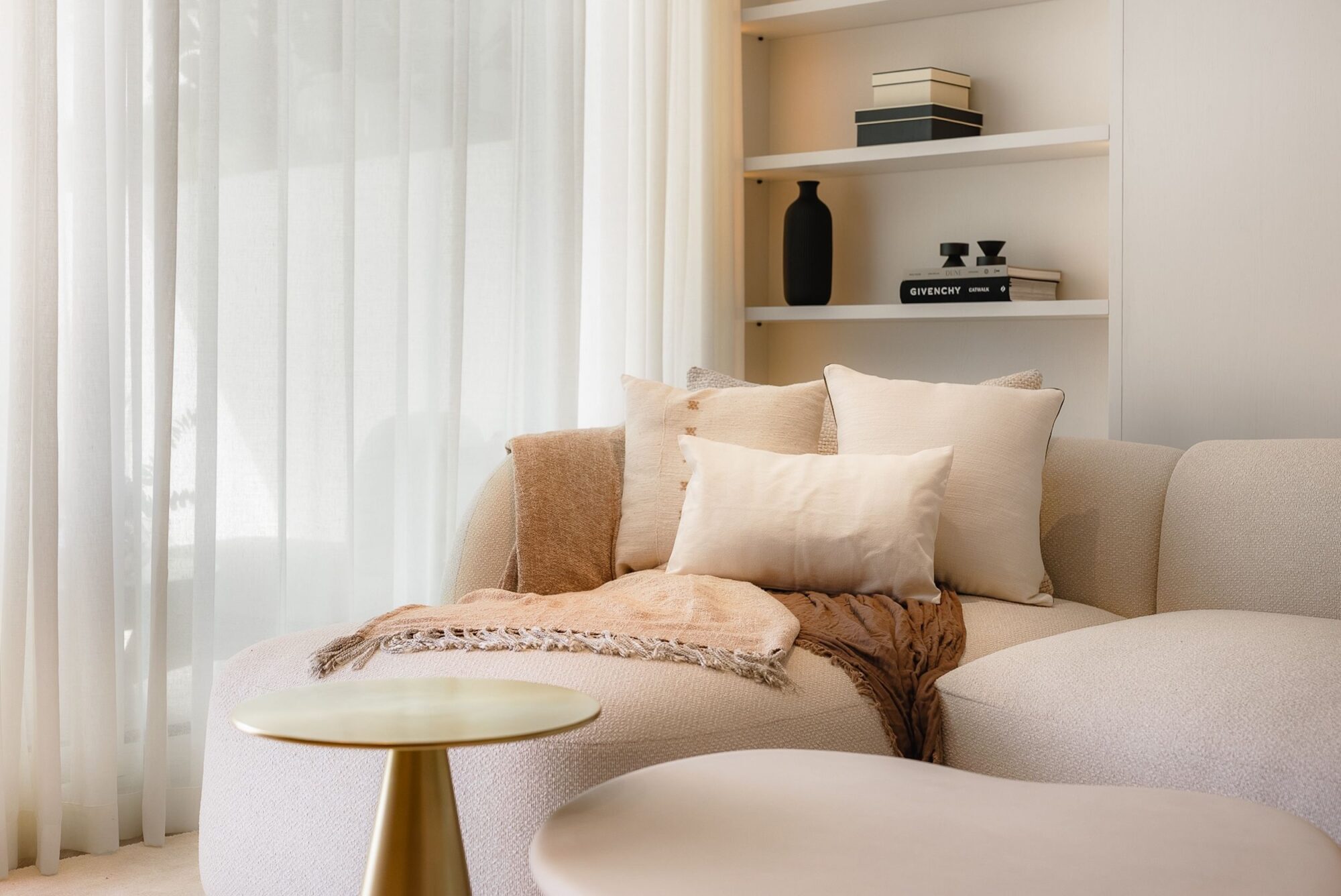 CA Estates Marbella Amani livingroom 6