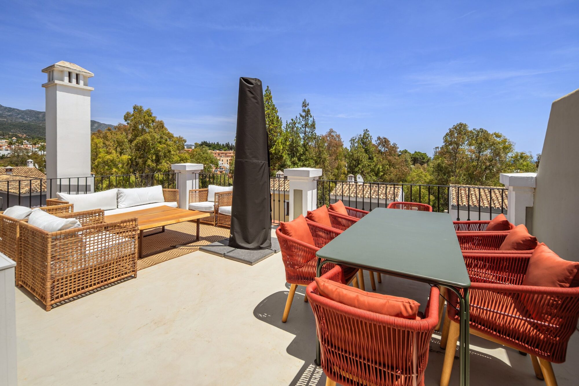 Terrace La Solana. CA Esstates Marbella